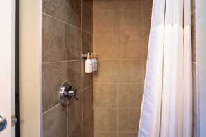 Comfort Room | Bathroom | Shower, hair dryer, towels, soap - Thankers (Wheatland)