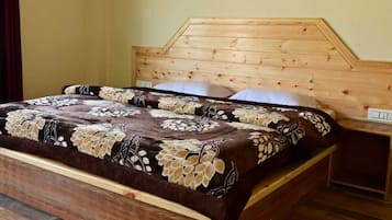 Deluxe Room | Free WiFi, bed sheets
