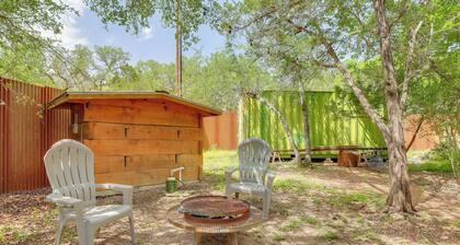 Cozy Couple's Cabin Retreat in Concan!