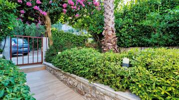 Enceinte de lâhĂ©bergement