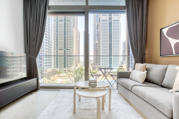 Televisión y estéreo 