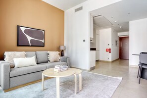 Fernseher, Stereoanlage