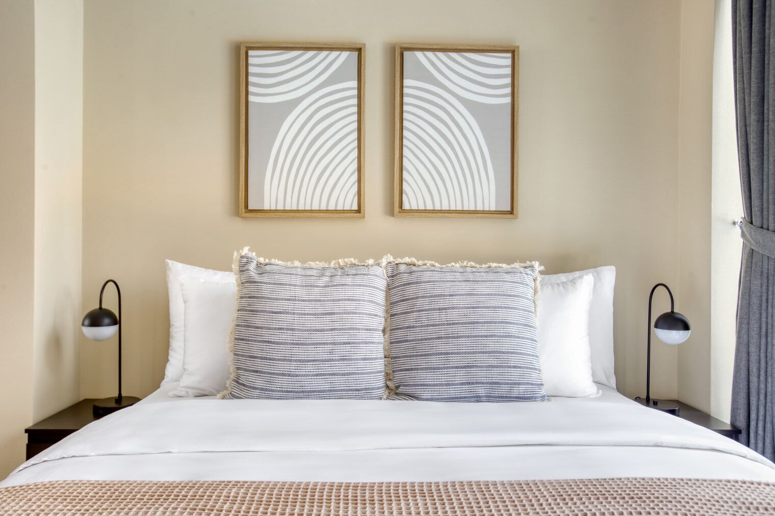 Bügeleisen/Bügelbrett, WLAN, Bettwäsche