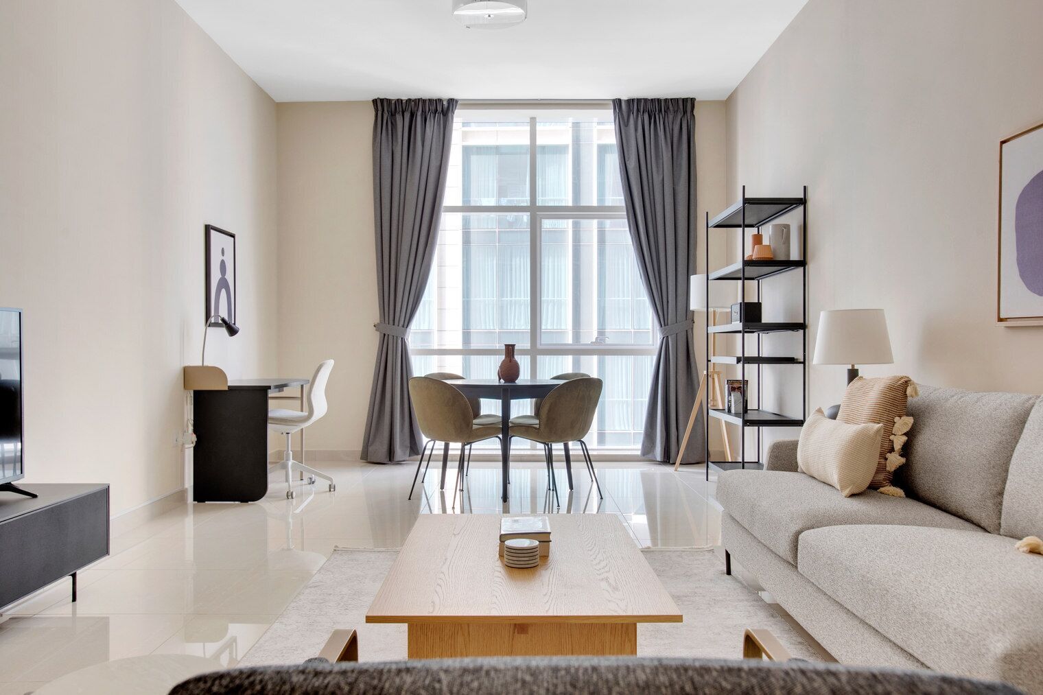 Fernseher, Stereoanlage