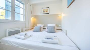 2 chambres, fer et planche Ă repasser, Wi-Fi, draps fournis
