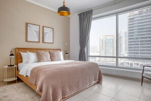 Bügeleisen/Bügelbrett, WLAN, Bettwäsche