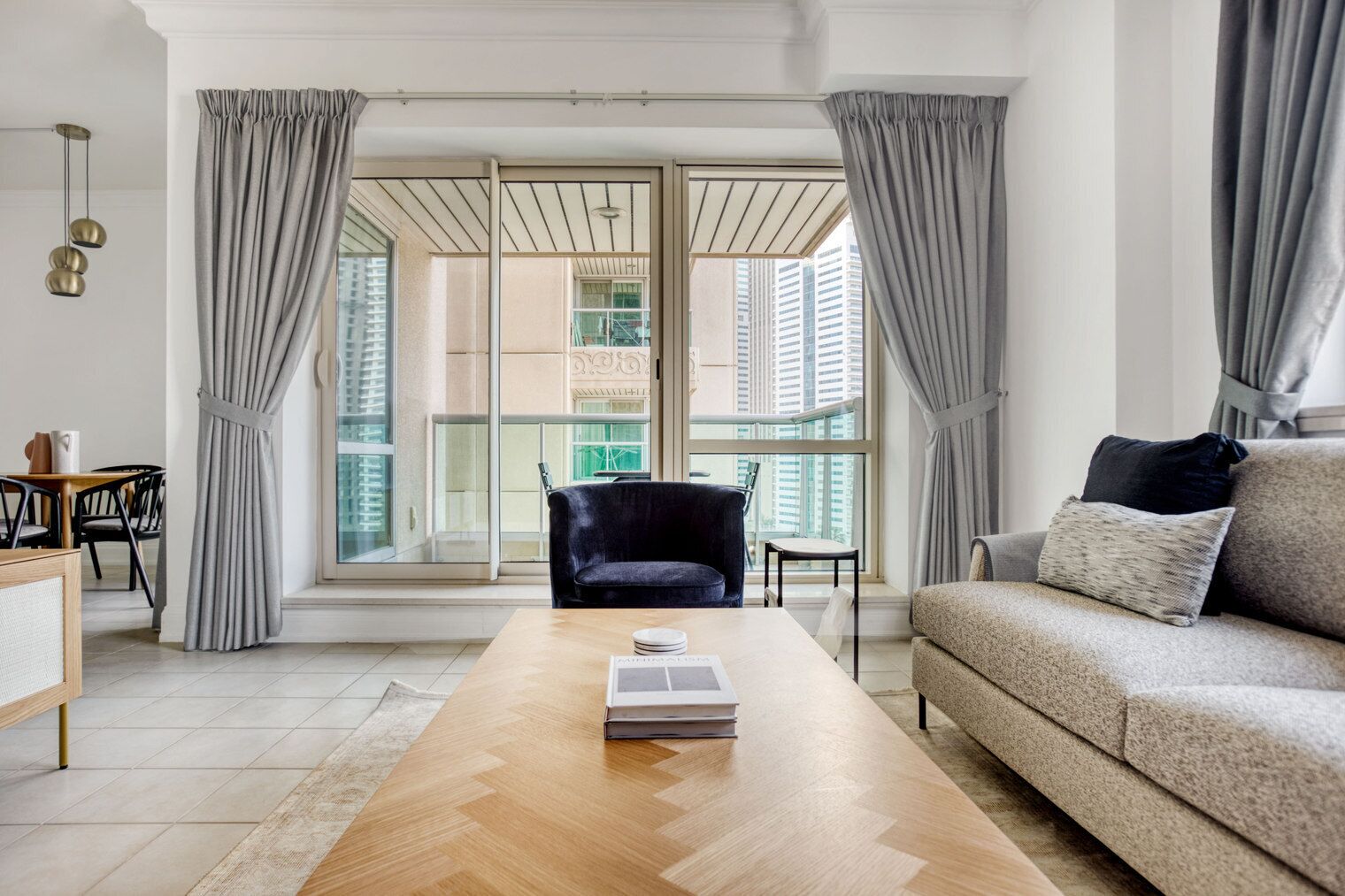 Fernseher, Stereoanlage