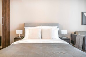 Strykejern/-brett, wi-fi og sengetøy