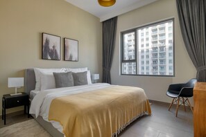 2 dormitoris, planxa i posts de planxar, wifi i roba de llit 