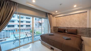 Classic Studio | Free WiFi