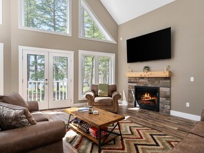 TV, fireplace, offices