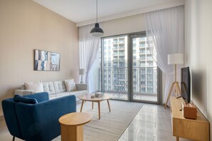 Fernseher, Stereoanlage