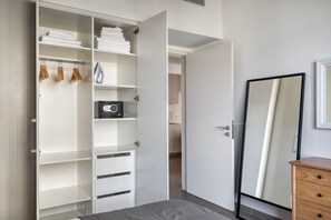 Strykejern/-brett, wi-fi og sengetøy