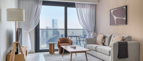 Télévision, chaîne hi-fi