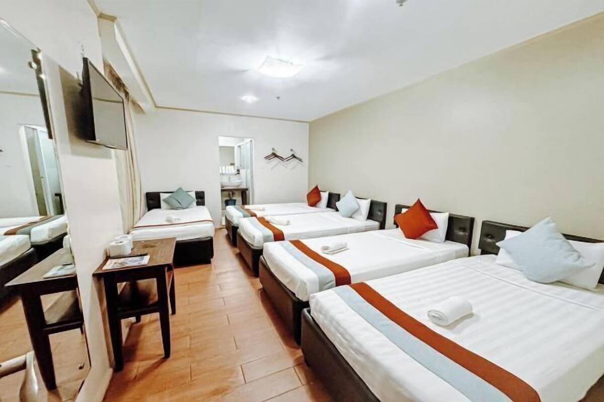 Free WiFi, bed sheets