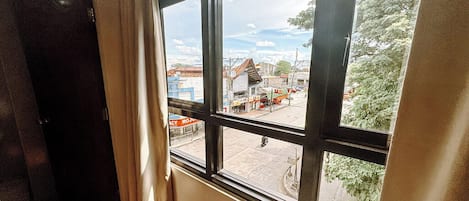 Family Room | Free WiFi, bed sheets