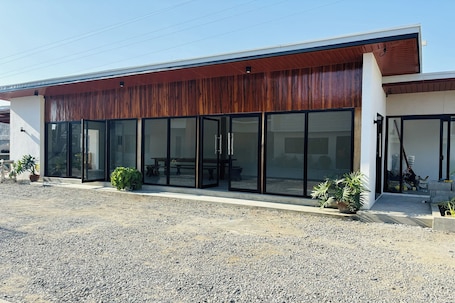 Exterior. Selline Bed And Breakfast