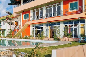 Exterior - Galucksea Beach Resort (Lagonglong)