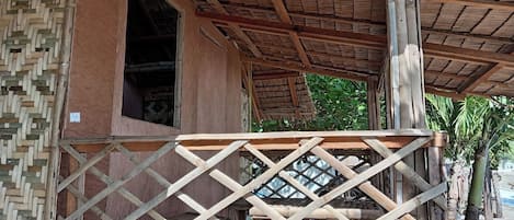 Double Room | Desk, free WiFi, bed sheets