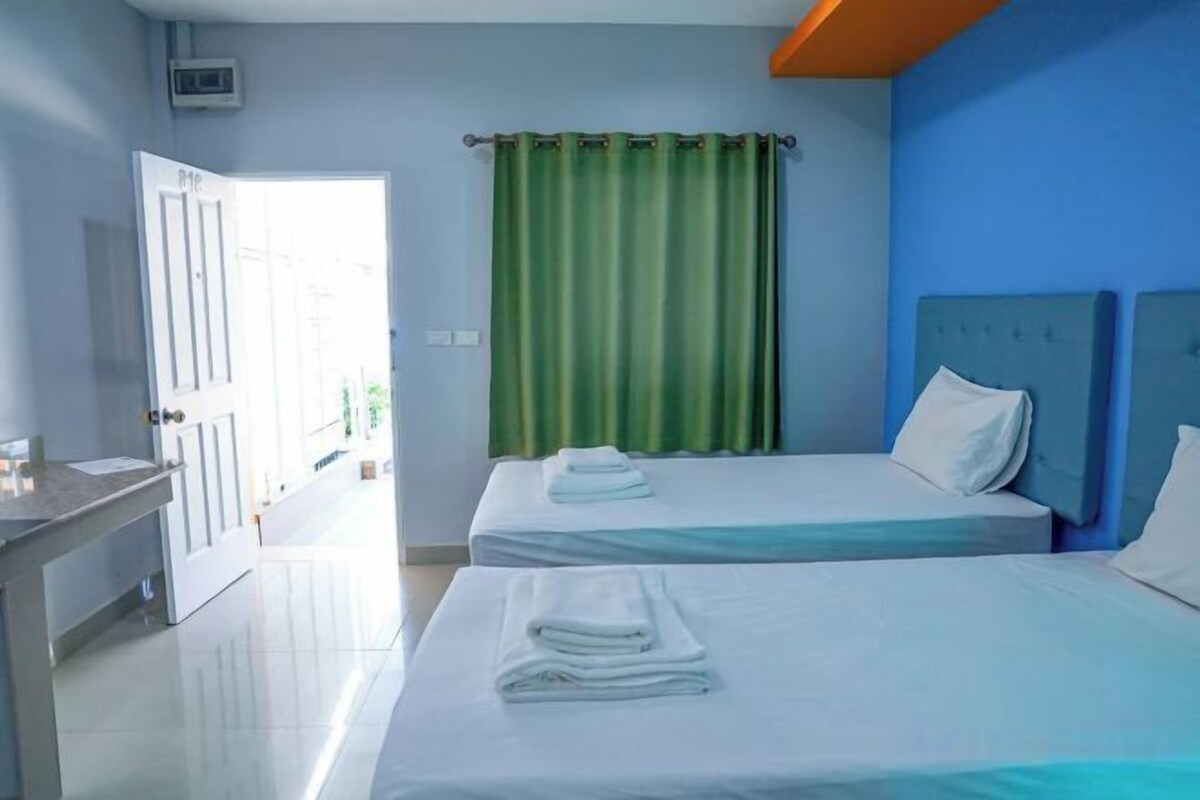 Desk, rollaway beds (surcharge), WiFi (free), bed sheets