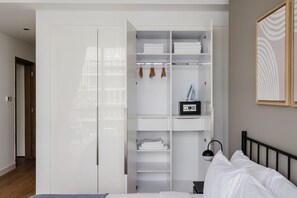 2 camere, ferro/asse da stiro, Wi-Fi, lenzuola