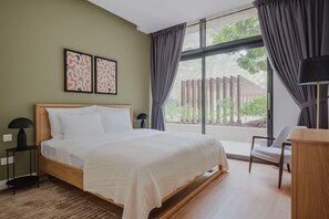 Bügeleisen/Bügelbrett, WLAN, Bettwäsche