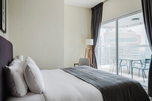 Strykejern/-brett, wi-fi og sengetøy