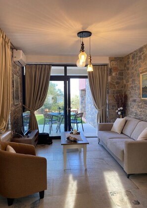 Villa, Smoking | 8 bedrooms - Aélia Stone Houses in Nies (Almyros)