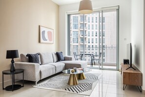 テレビ、ステレオ