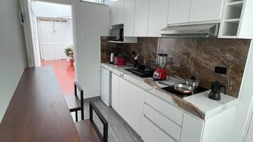 Fridge, microwave, coffee/tea maker, electric kettle