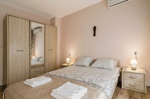 2 chambres, bureau, fer et planche Ă repasser, Wi-Fi