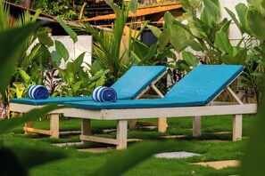 Outdoor pool - Mysa by De Soul Santé (Morjim)