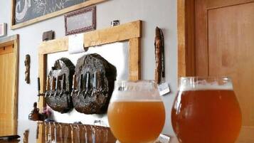 Bar (en el alojamiento)