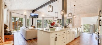 Heavenly Retreat | Master Suites-Hot Tub| Sleeps10