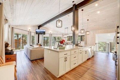 Heavenly Retreat | Master Suites-Hot Tub| Sleeps10