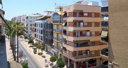 Apartment '5 Caballeros' with Balcony, Wi-Fi and Air Conditioning