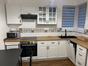 Fridge, microwave, oven, dishwasher