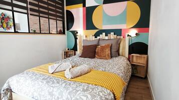 Apartament urbà, vistes al jardí | Roba de llit d'alta qualitat i cortines opaques