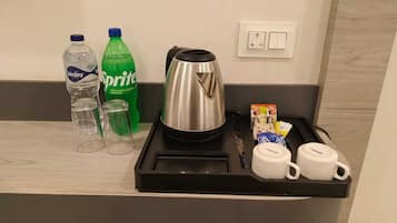 Deluxe Double Room | Desk, iron/ironing board, free WiFi
