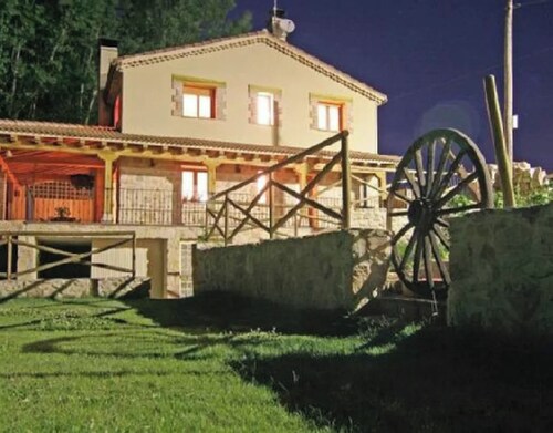 Country House 'Los Molinillos' with Mountain View, Private Terrace and Wi-Fi