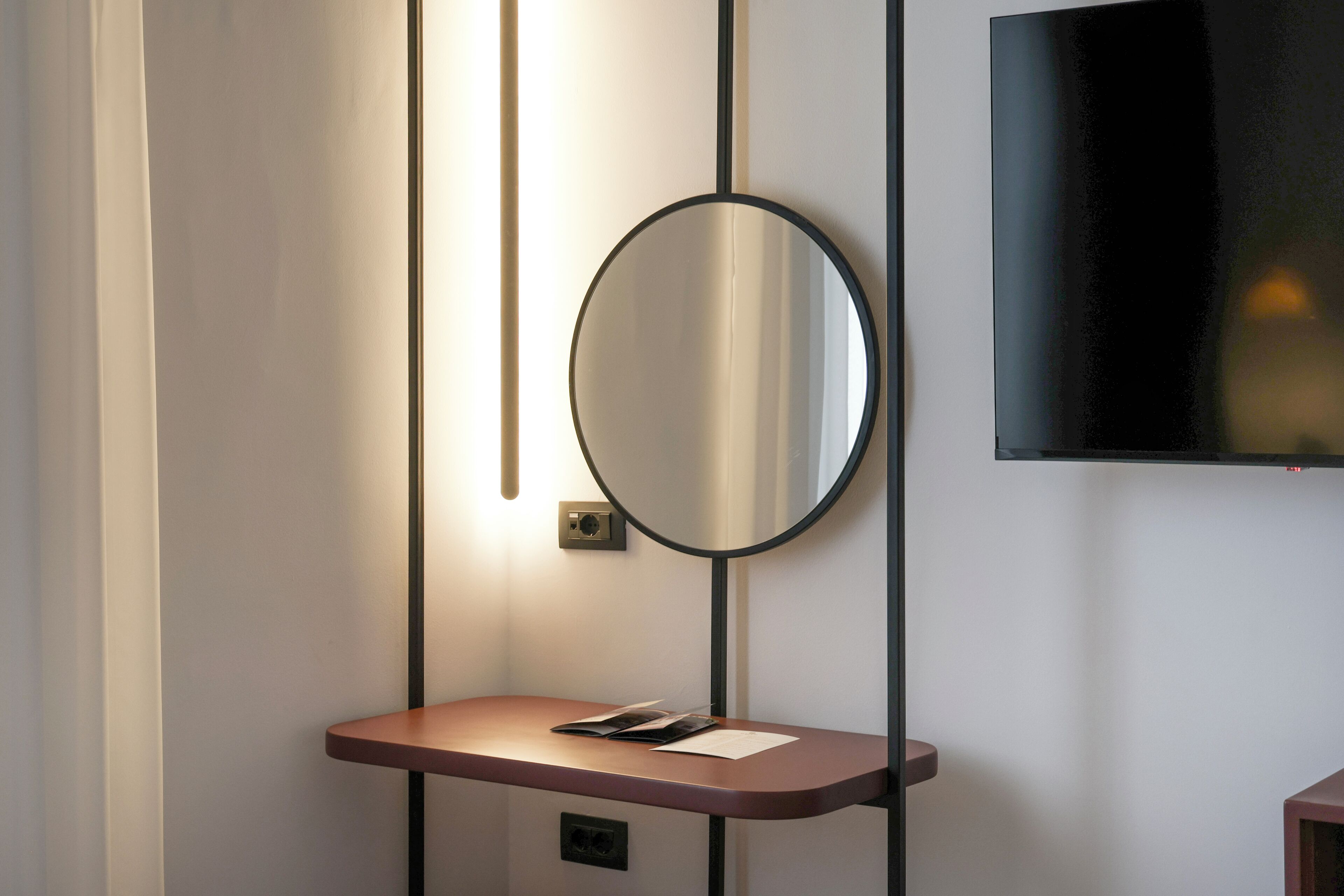 Habitación Deluxe doble | Ropa de cama de alta calidad y edredones de plumas