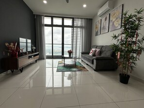 Apartment, Multiple Beds, Non Smoking, Pets Not Allowed | Living area