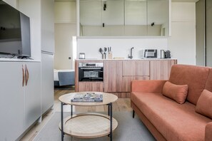 Télévision, chaîne hi-fi
