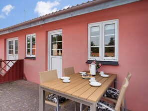 Classic House, 2 Bedrooms | Exterior
