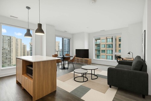 2 Bedroom/2 Bathroom Suite
