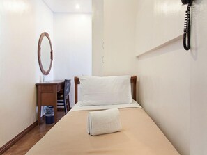 1 多间卧室、床单