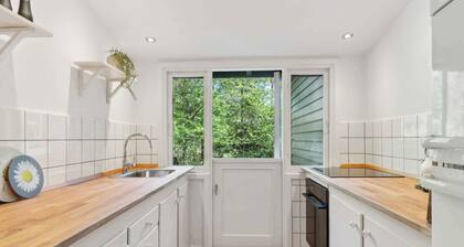 Renovated cottage near forest and beach