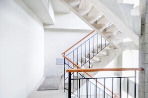 Interior - Triple Suite Luxury Stay | Heart of Makati (Makati City)