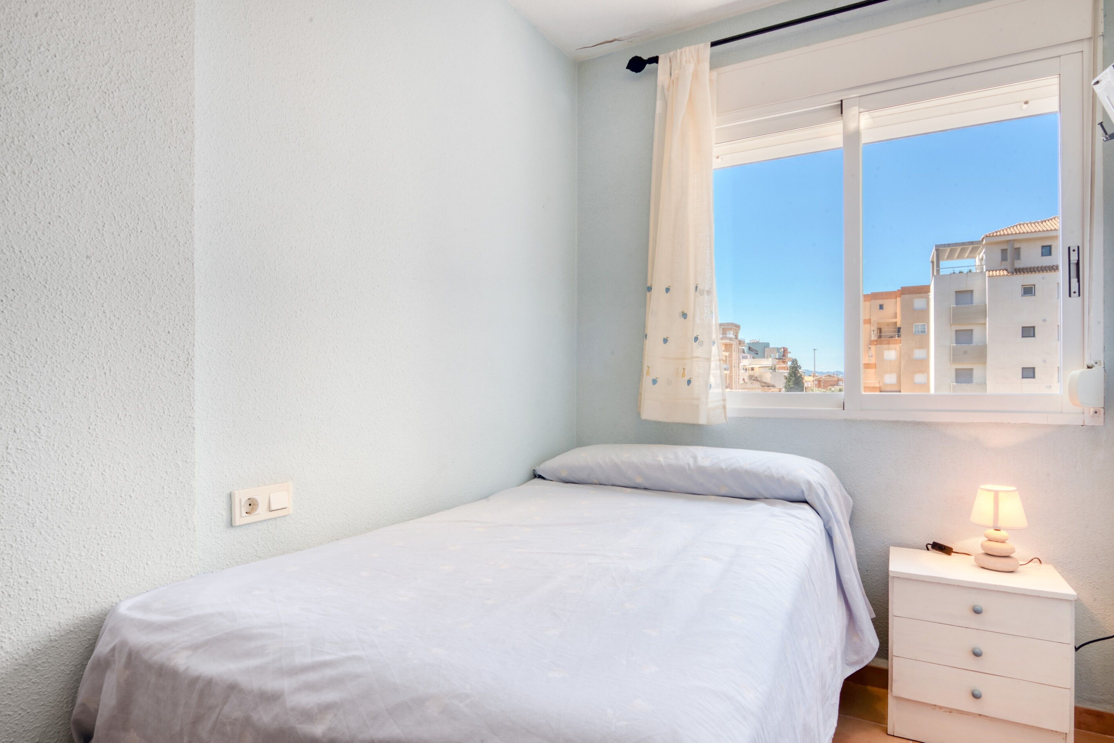 4 bedrooms, free WiFi, bed sheets