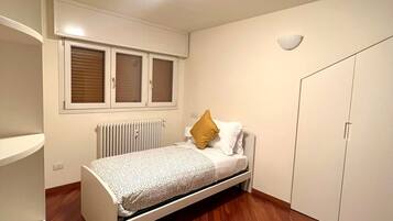 Tabla de planchar con plancha y wifi gratis